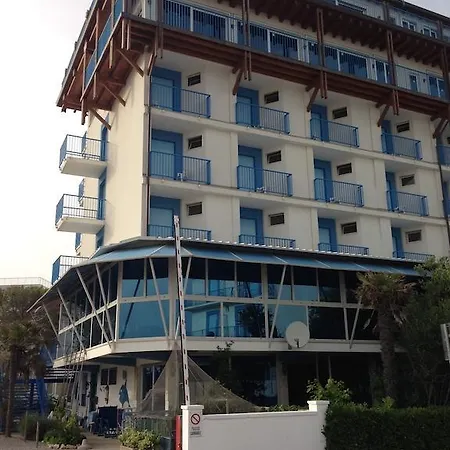 Playa E Mare Nostrum Hotel 3*