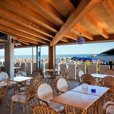 Playa E Mare Nostrum